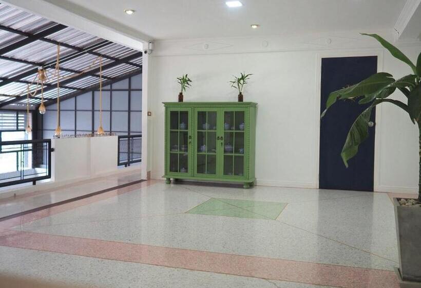 Отель Lamoon Boutique