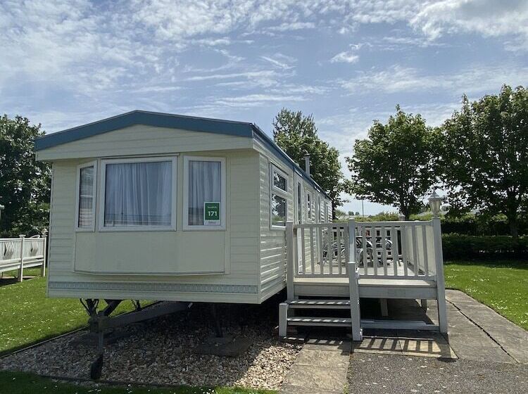 The Daxie 3 Bed Caravan In Butlins Skegness