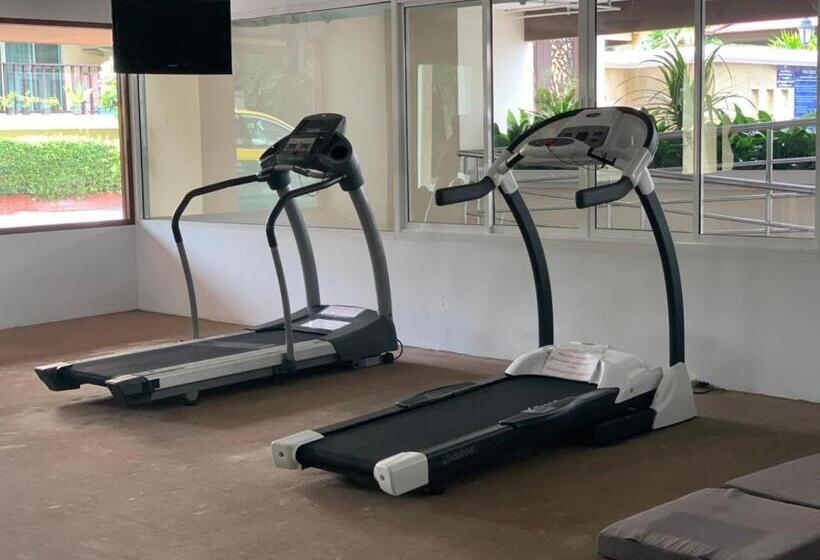 Jomtien Beach Penthouses Condo