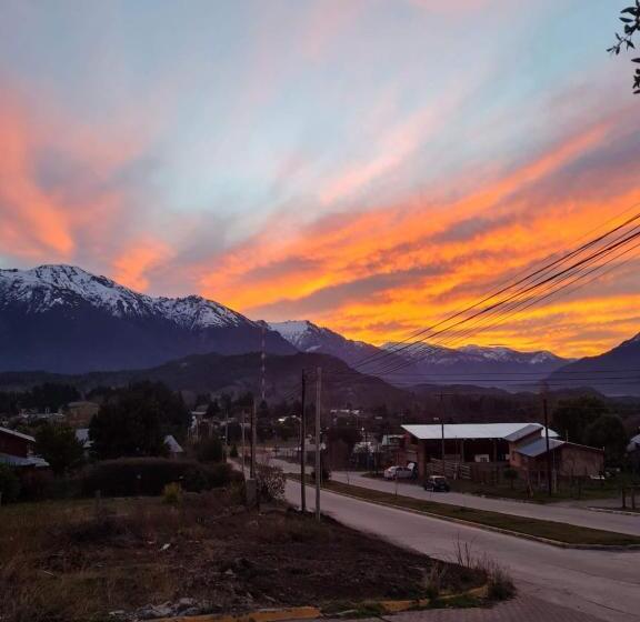 La Amarilla Epuyén Studio