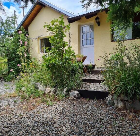 La Amarilla Epuyén Studio