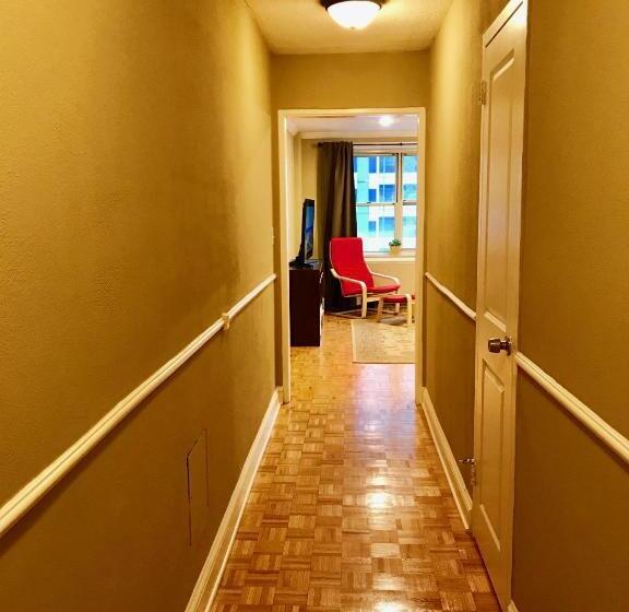 Laugh, Eat, Sleep Downtown Wine Down 9e