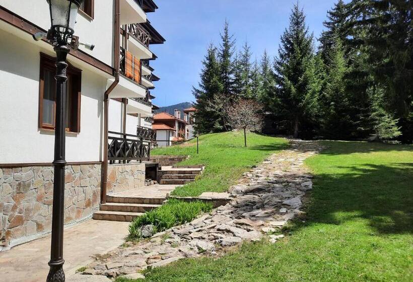 Lusi Holiday, смолянски езера