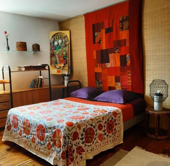 Maison De Ville Indépendante   Le Petit Siam