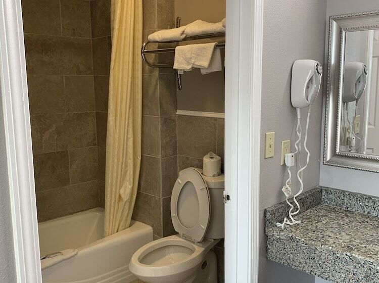 מוטל Bayfront Inn Biloxi