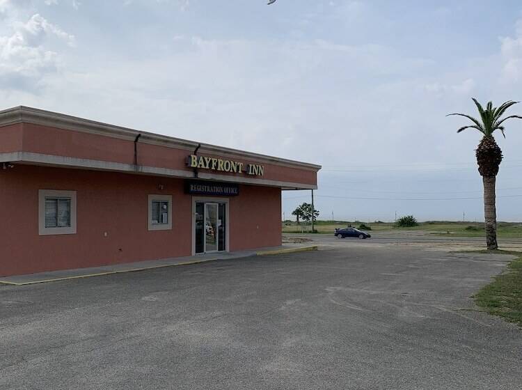 מוטל Bayfront Inn Biloxi