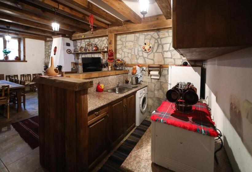 膳宿费 тодорината къща