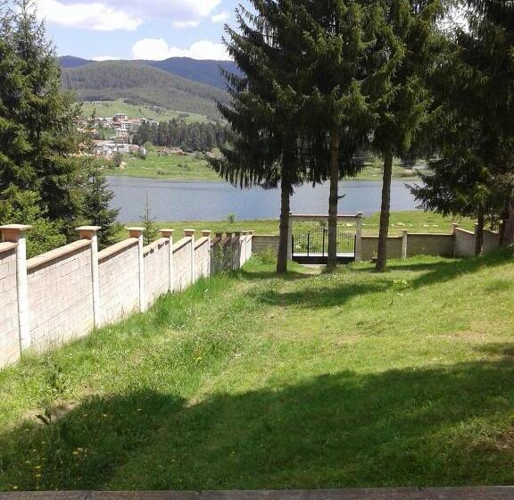 بنسيون вила мерджан