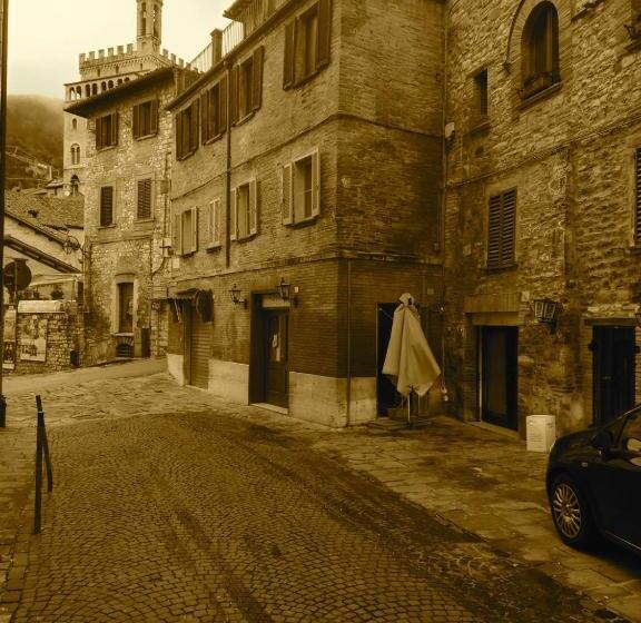 膳宿费 Affittacamere In Centro