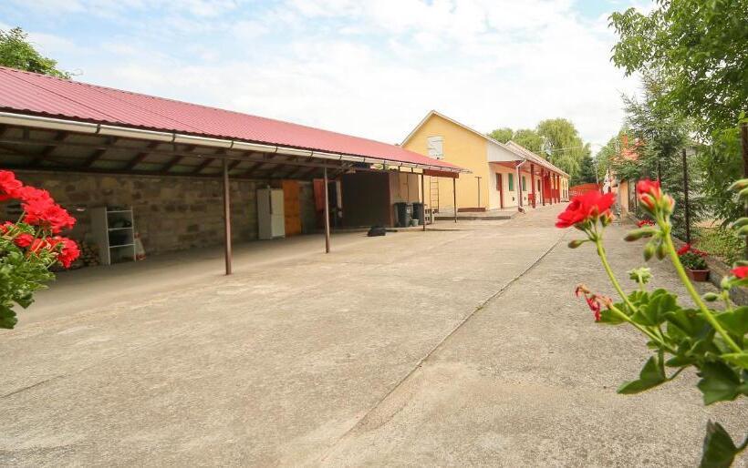 פנסיון Fűzfa Vendégház