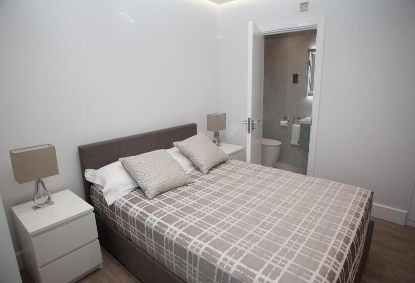 Пансион Goldbeaters House