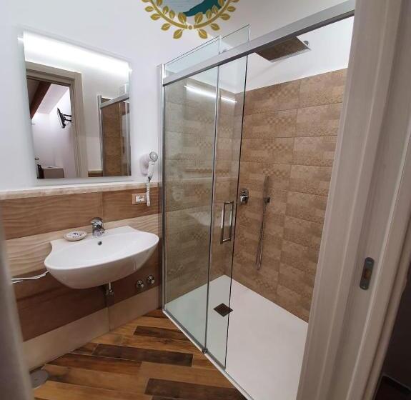 פנסיון Il Covo Degli Dei