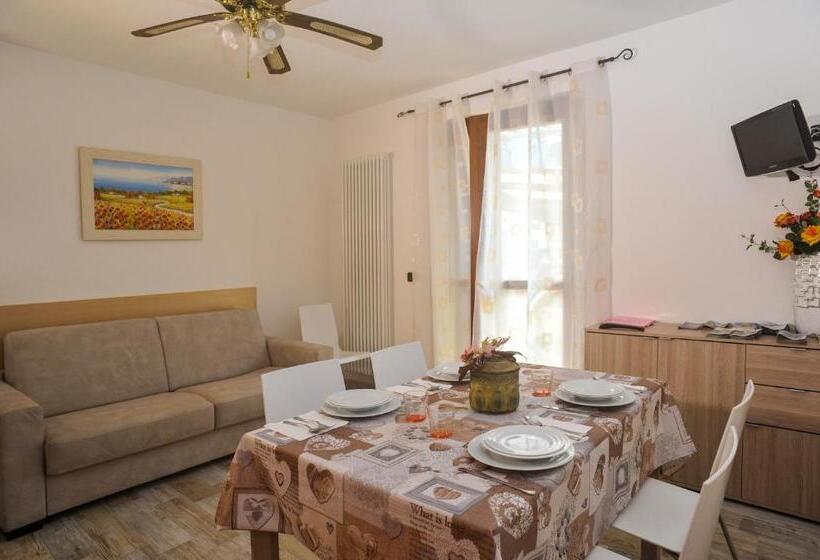 膳宿费 La Casa Dei Nonni Sul Garda