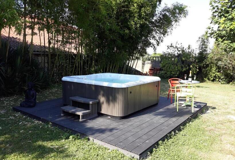 펜션 La Massonnière Gîte Et Chambres D Hôtes