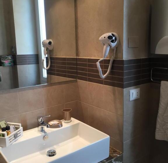 ペンション Les Chambres De La Place