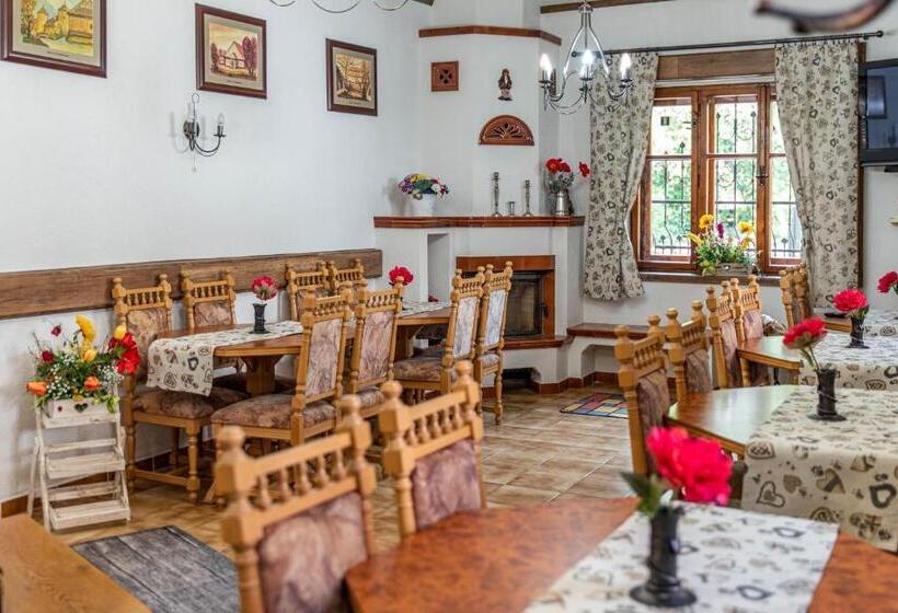 펜션 Penzión Aurel