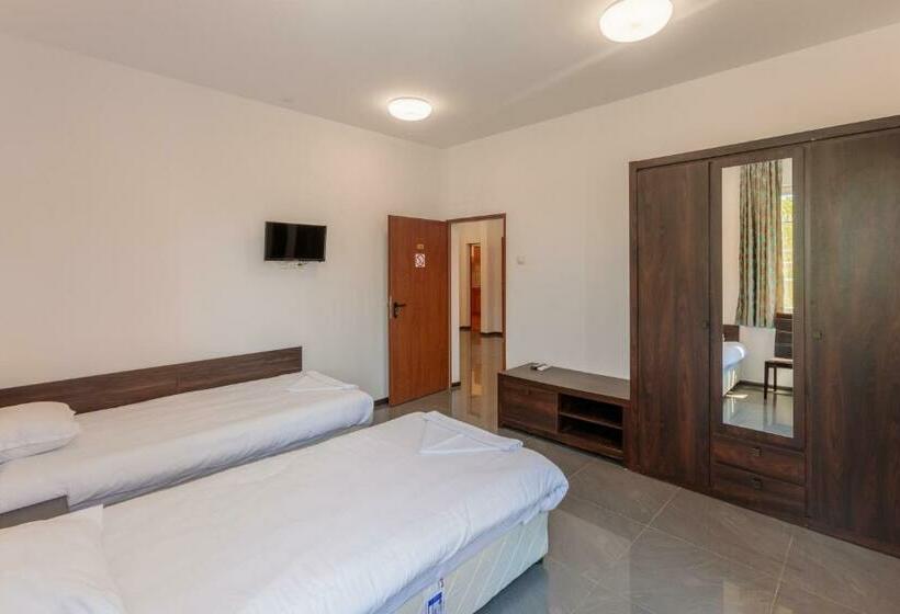 بنسيون Seaside Guest Rooms