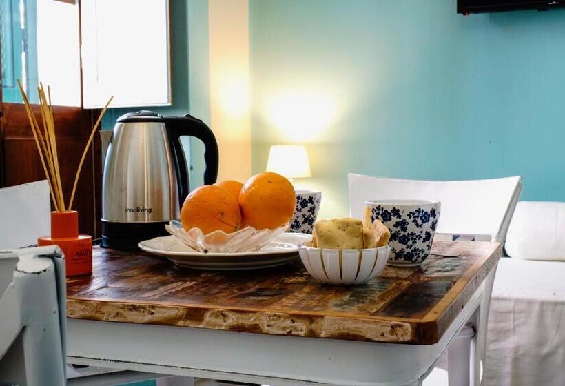 بنسيون Sofia Family Suites