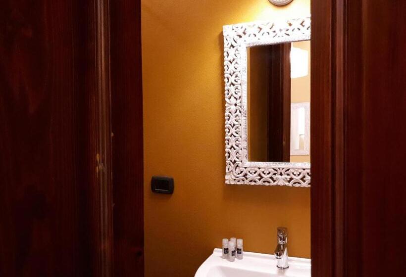 بنسيون Sofia Family Suites