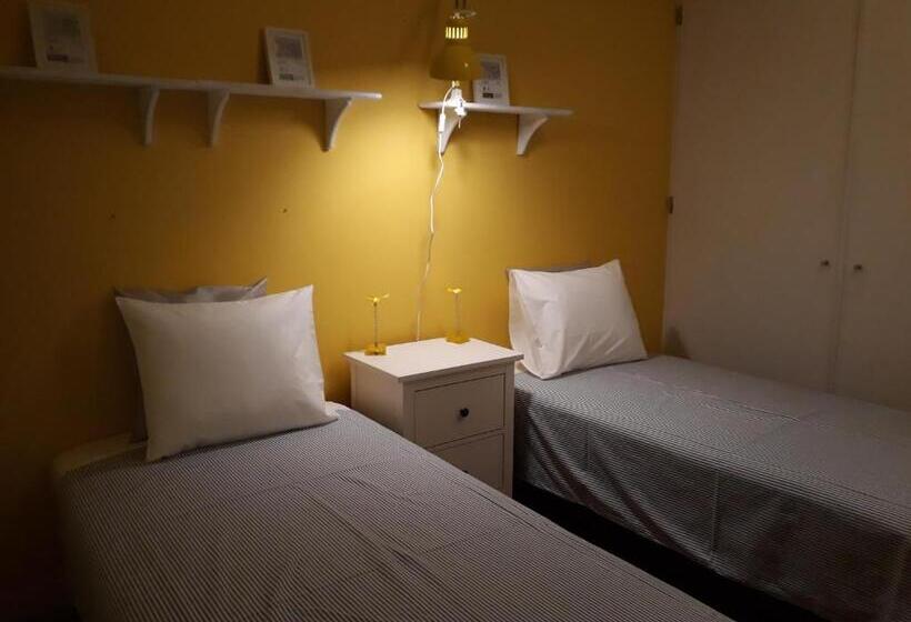 پانسیون Stay @airport