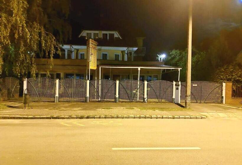 Pensión Széplak Apartman