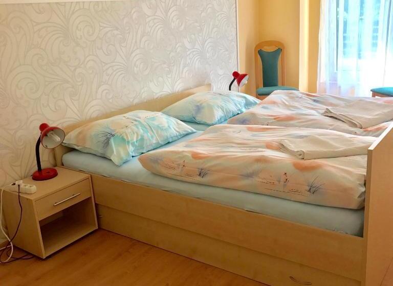 بنسيون Vila Adéla   Teplice