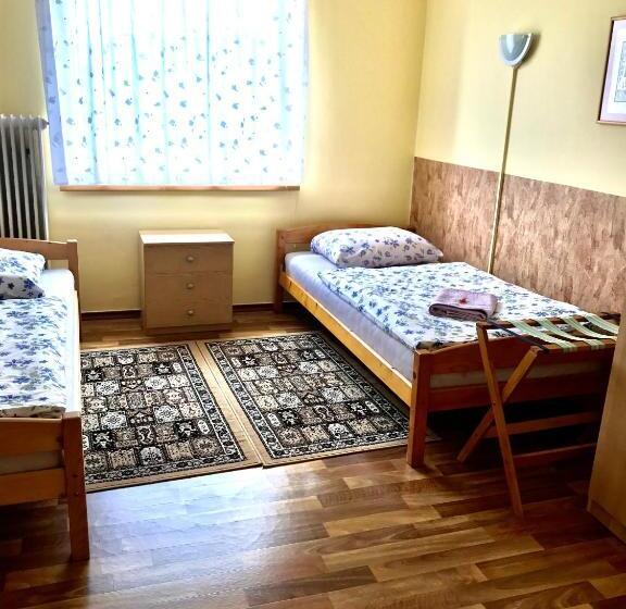 بنسيون Vila Adéla   Teplice