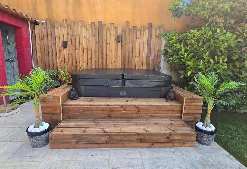 Ste Maxime Villa 5 Etoiles Piscine Chauffée Et Jacuzzi