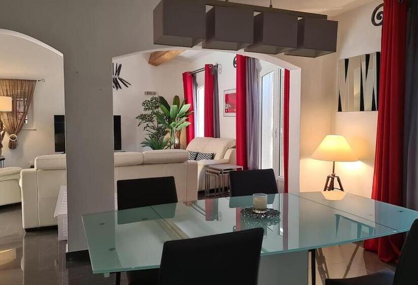 Ste Maxime Villa 5 Etoiles Piscine Chauffée Et Jacuzzi