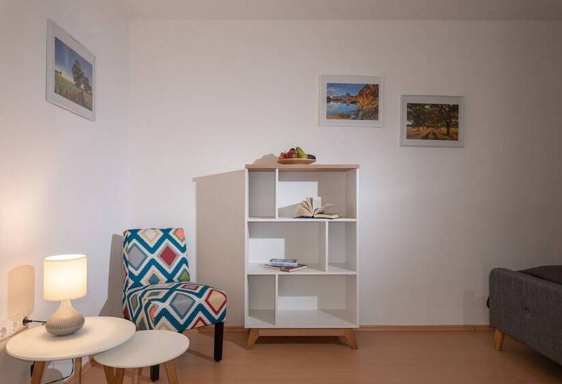 Sun Valley Apartments