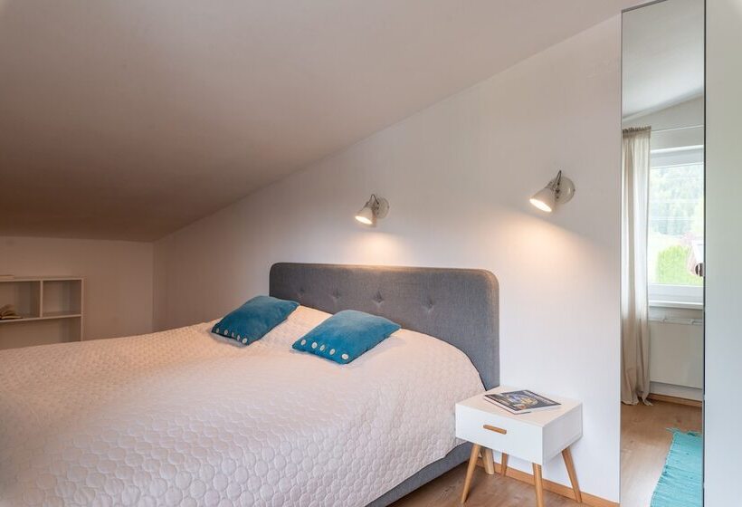 Sun Valley Apartments