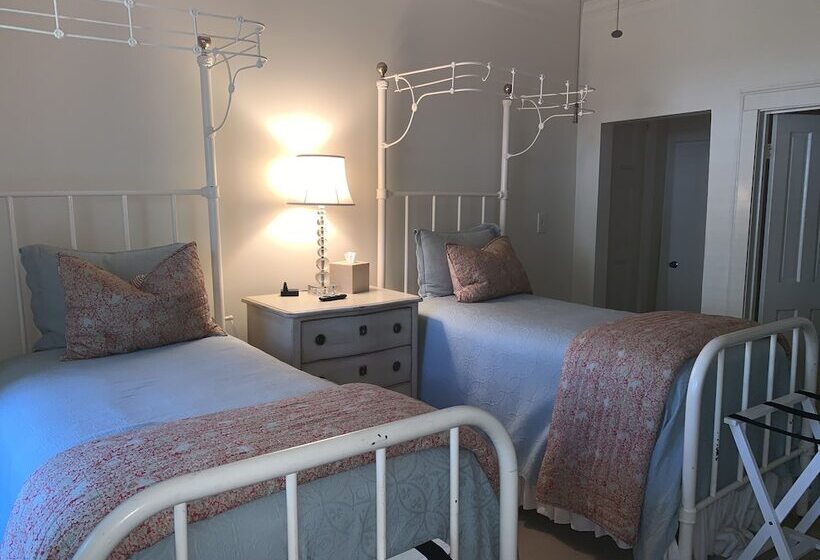 Terrell House Bed And Breakfast