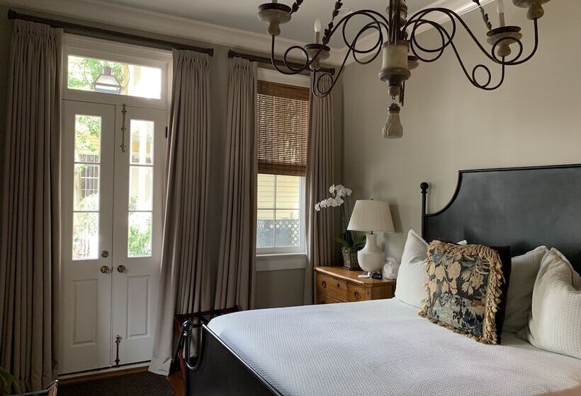 Terrell House Bed And Breakfast