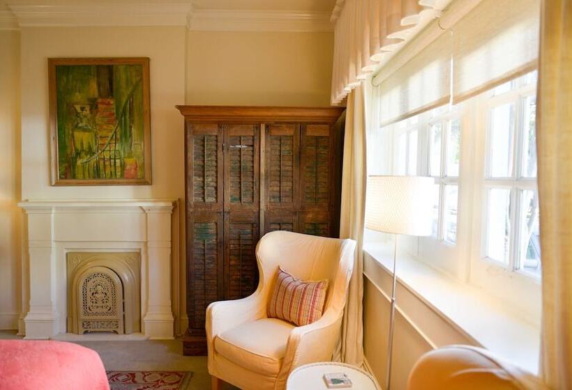 Terrell House Bed And Breakfast