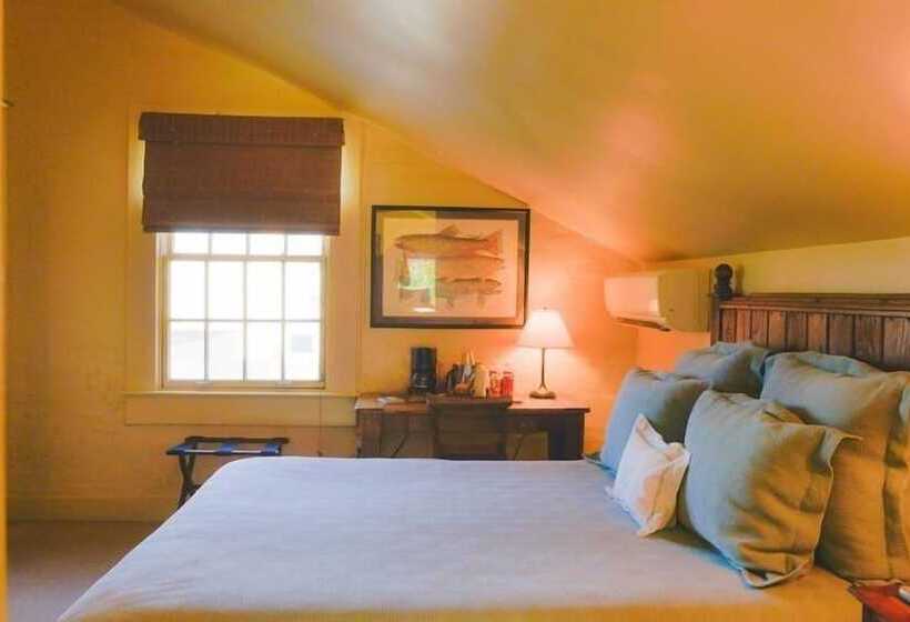 Terrell House Bed And Breakfast