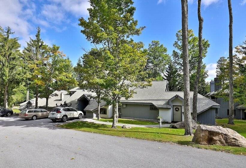 The Woods By Killington Vacation Rentals   2 Bedrooms