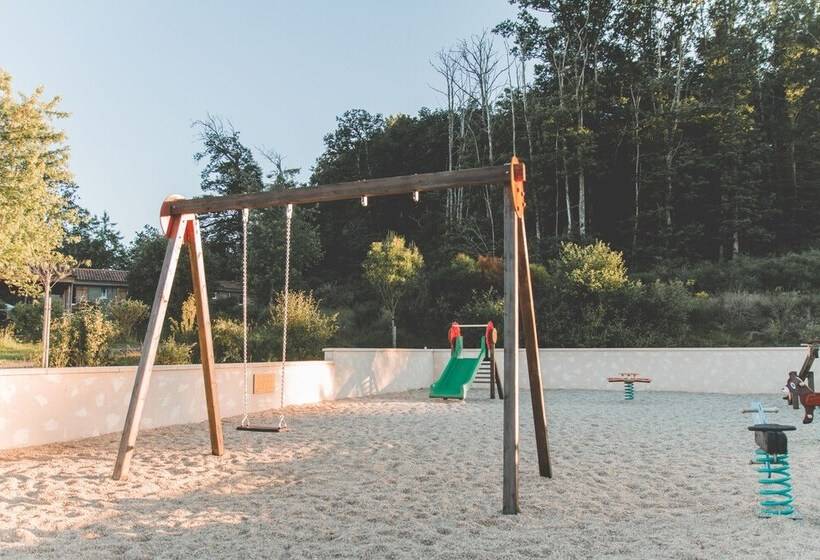 ユースホステル Terres De France   Les Hameaux De Pomette