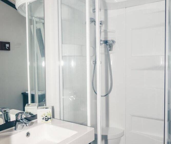 ユースホステル Terres De France   Les Hameaux De Pomette