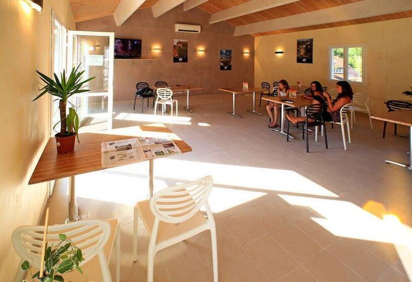 ユースホステル Terres De France   Les Hameaux De Pomette