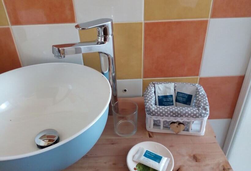 Bed and Breakfast Lunacalanti