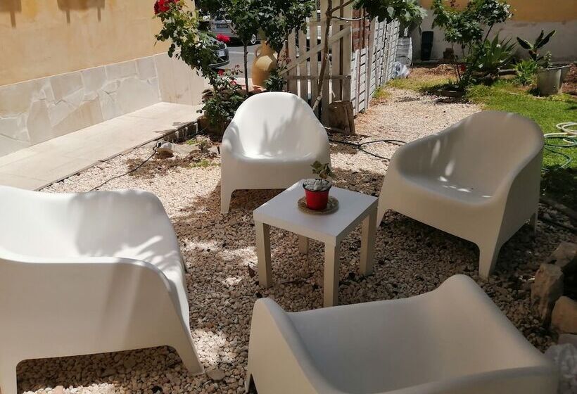 Bed and Breakfast Lunacalanti