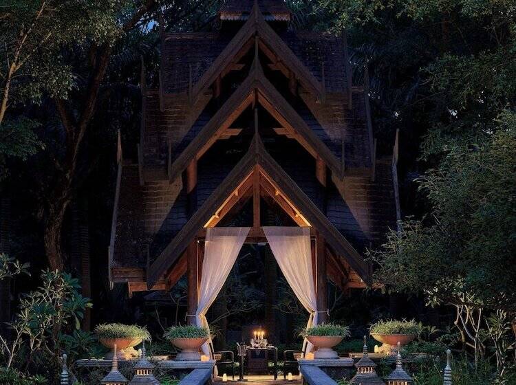 هتل Anantara Xishuangbanna Resort