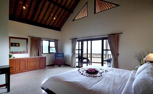 Отель Bali Diamond Estates And Villas