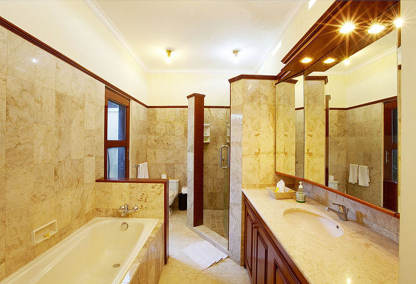 Отель Bali Diamond Estates And Villas