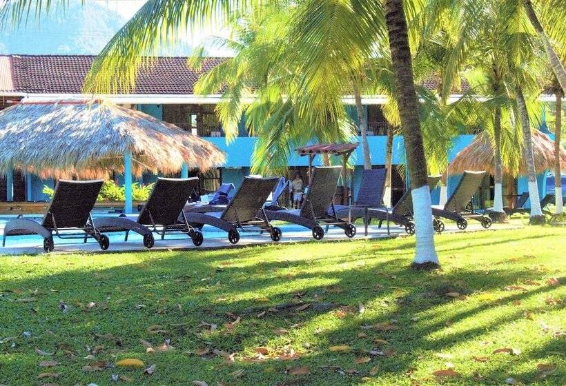 هتل Beach Break Resort