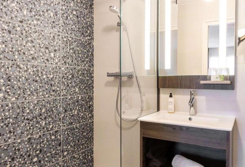 Отель Best Western Plus L Artist