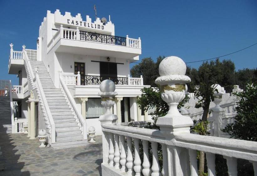 ホテル Castellino Studios