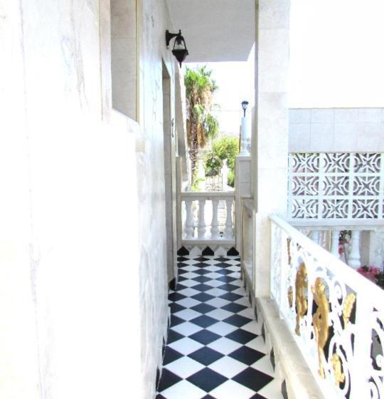 ホテル Castellino Studios