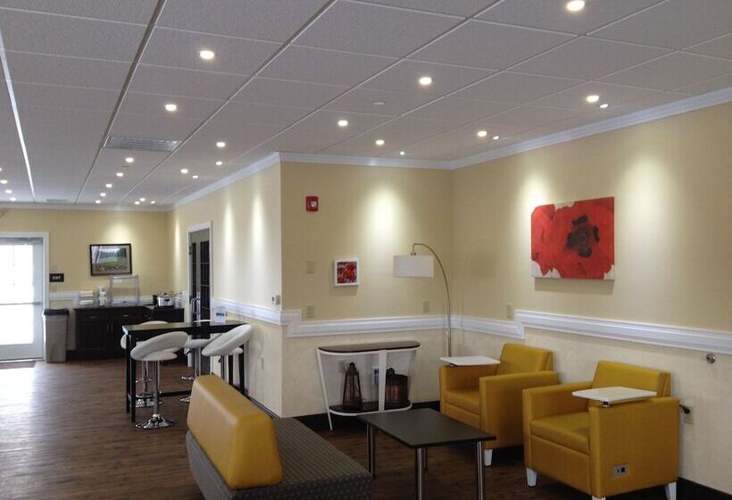 فندق Comfort Inn & Suites Barnesville   Frackville