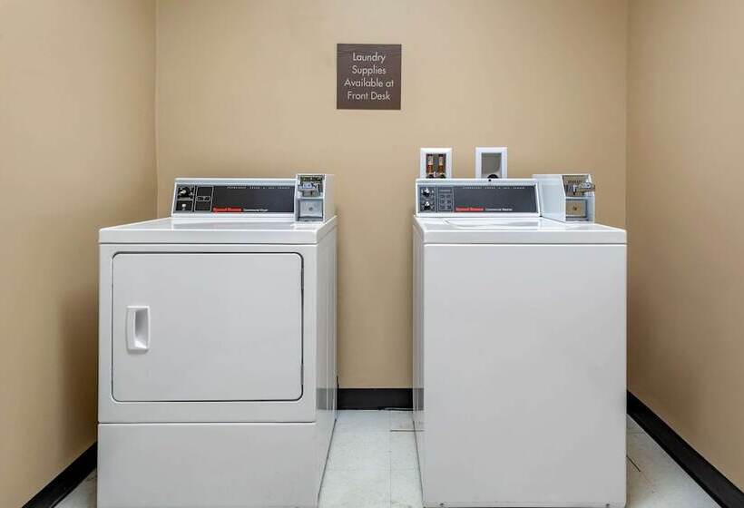 فندق Comfort Inn & Suites Barnesville   Frackville